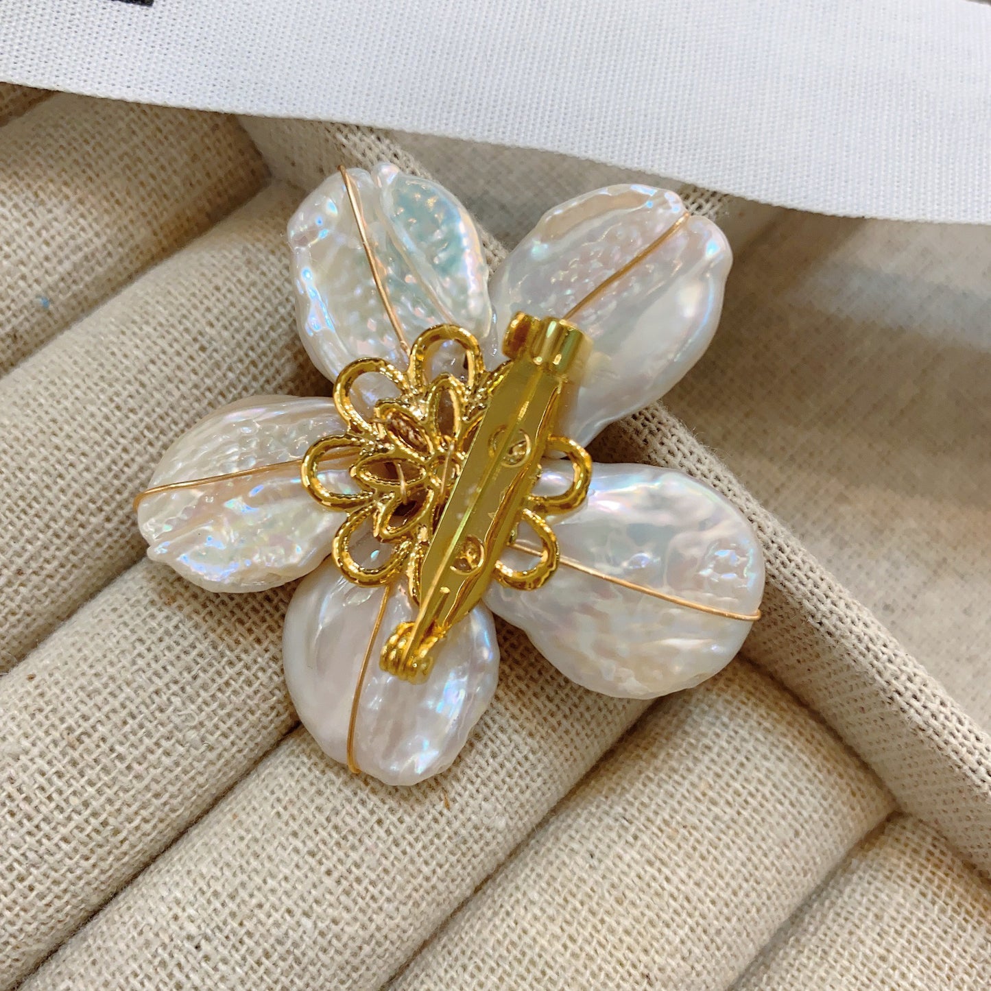 Natural Pearl Flower Brooch